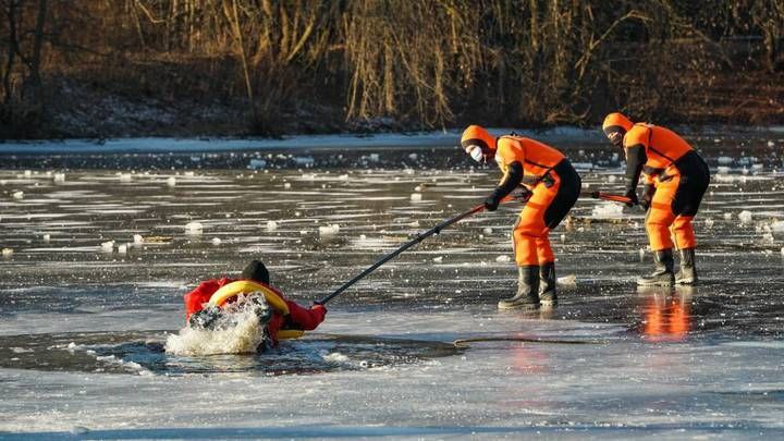  Весна уже стучится в двери: будьте осторожны на водоемах!
