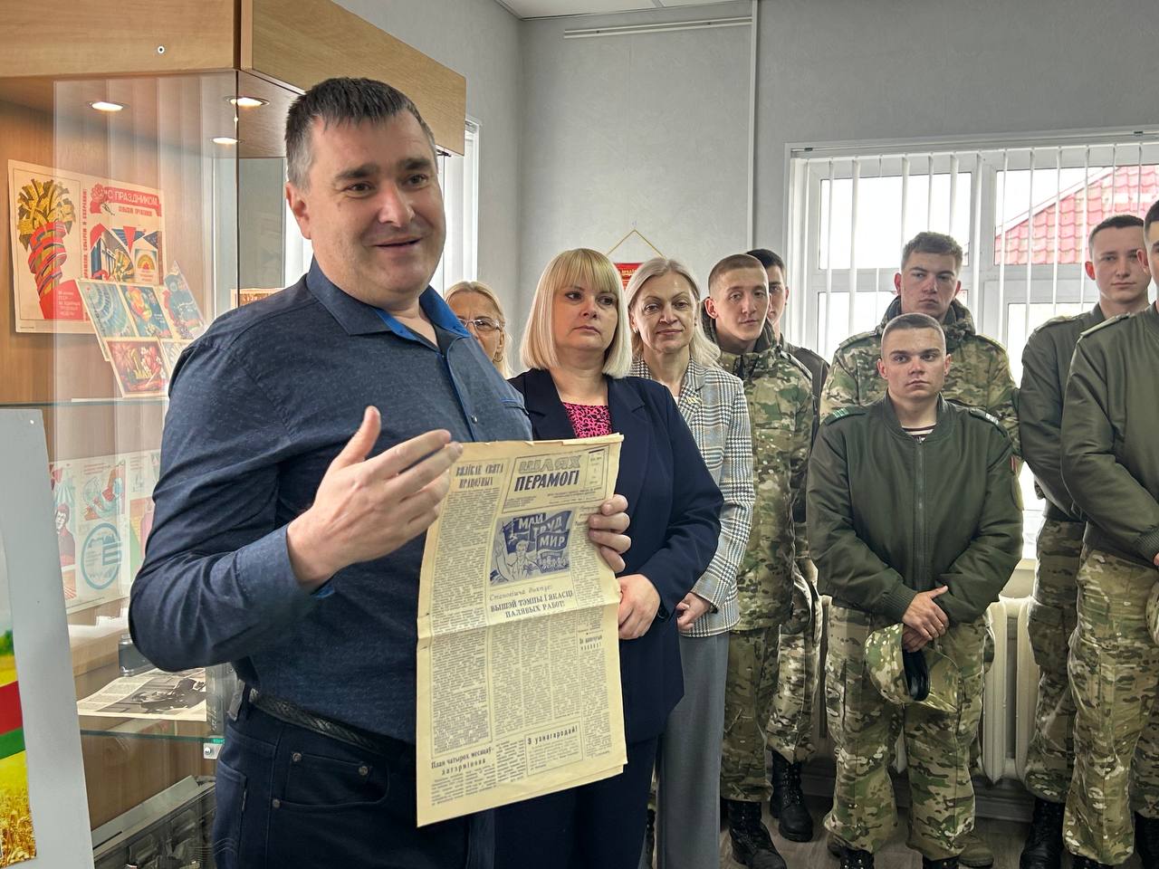 В Глубоком к 1 мая открылась выставка «Хроники Первомая»